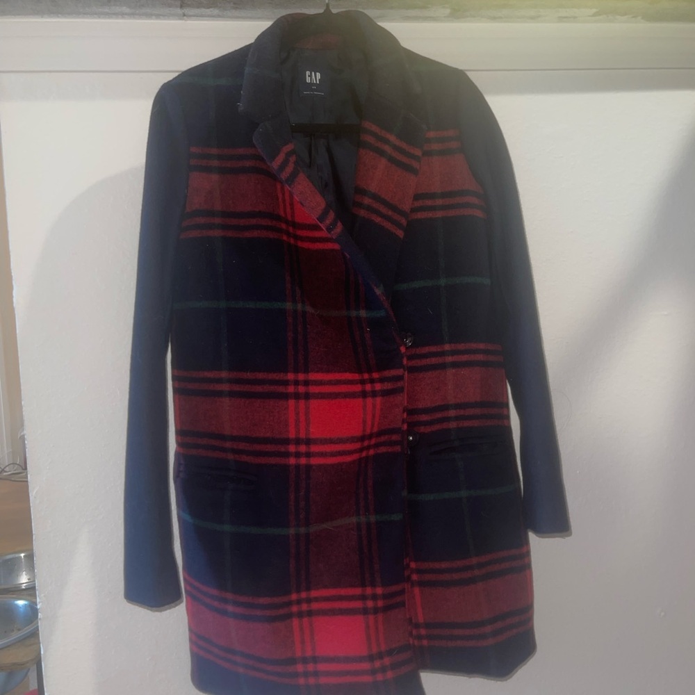 GAP Women's Red and Black Plaid Pea Coat